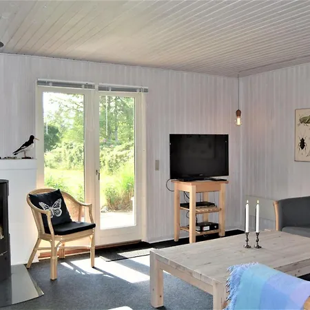 Feriehus Kustaa - 1km From The Sea By Interhome Nordenbro Vesteregn