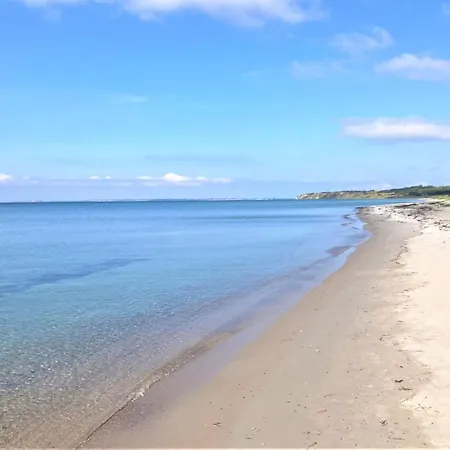 Feriehus Kustaa - 1km From The Sea By Interhome *