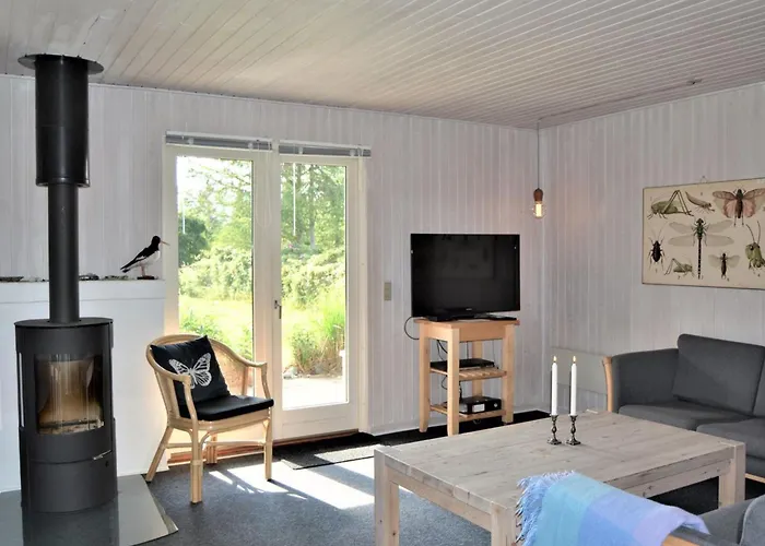 Kustaa - 1km From The Sea By Interhome
